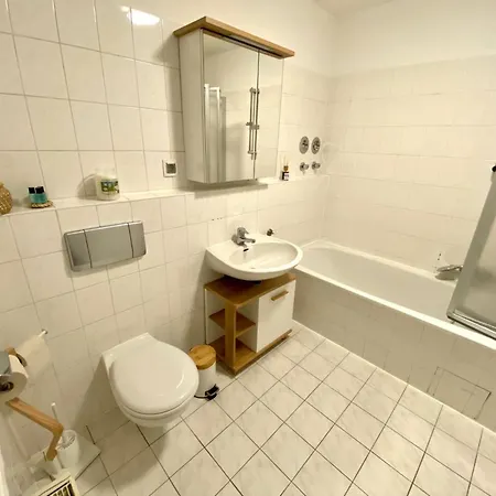 Lägenhet Moderne Und Gemuetliche In Free Wifi Und Netflix By Interhome *
