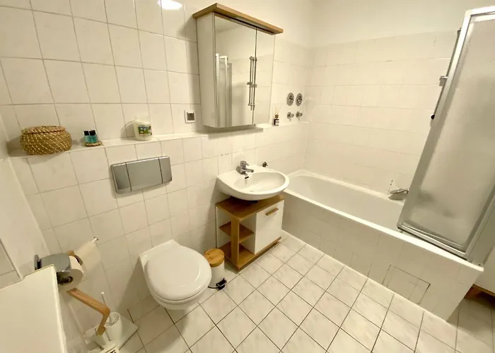Lägenhet Moderne Und Gemuetliche In Free Wifi Und Netflix By Interhome *